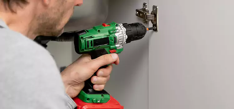 Commercial Door Hinge Repair Gaspe