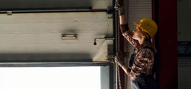 Addressing Common Garage Door Stoppage Issues in Gaspe, QC